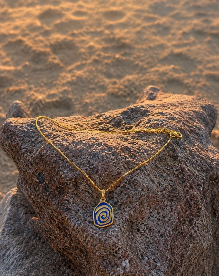 925 Sterling Silver Spiral Shell Necklace – Gold Plated